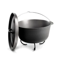 GSI Outdoors Litecast Dutch Oven 5 Qt